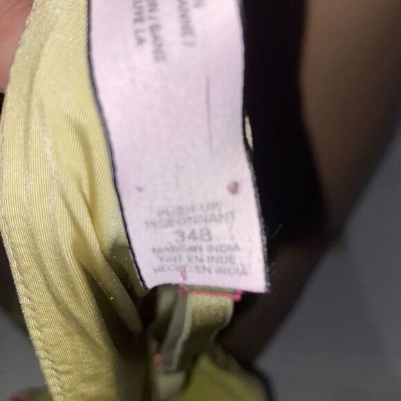 Victoria's Secret Women's Yellow Detachable Strap Plunge Push Up Bra Size 34B - Picture 8 of 8
